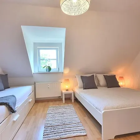 Apartment 2 At It-district Neustadt & Free Parking Dresden