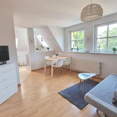 Apartamento 2 At It-district Neustadt & Free Parking