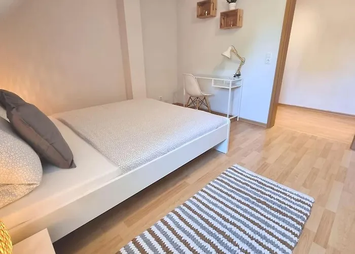 2 At It-district Neustadt & Free Parking شقة *
